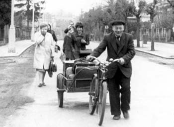Kisvrosi taxi a hatvanas vekben